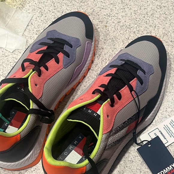 Tommy Hilfiger women trainers - Picture 2 of 4